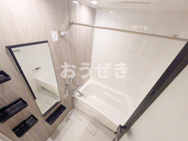 プライムメゾン入谷のバルコニー