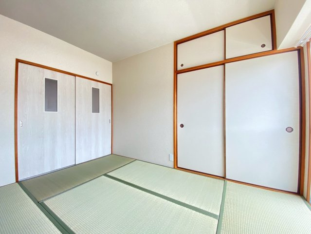 FERTINAKANISIの寝室