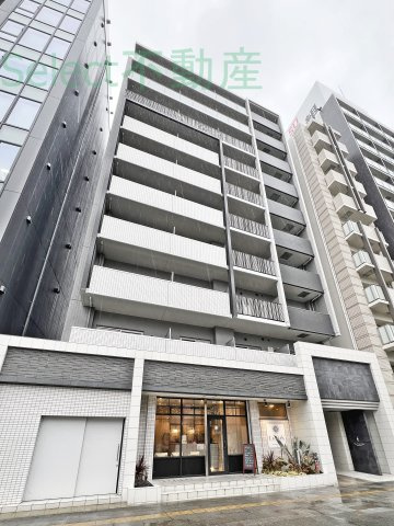The First One 金山の外観
