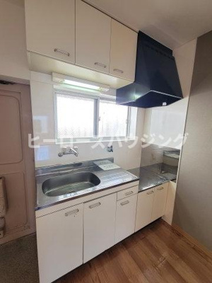 【キッチン】 | ジェーコーポ | ※同タイプの写真となり、実際のお部屋とは異なる場合があります