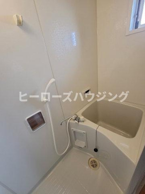 【浴室】 | ジェーコーポ | ※同タイプの写真となり、実際のお部屋とは異なる場合があります