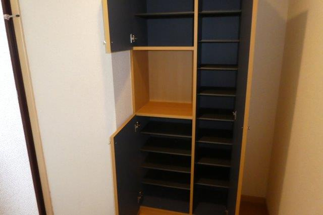 ディアコート清音の内装|シューズボックス