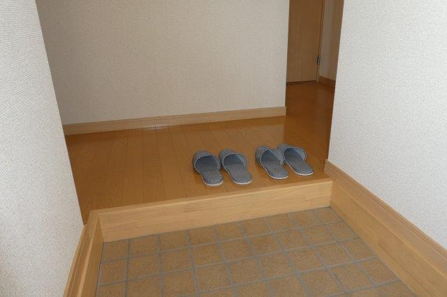 ディアコート清音の玄関