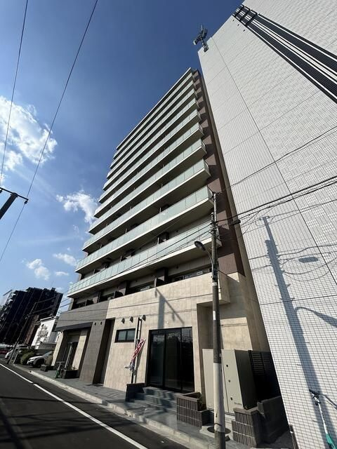 アルブルちとせ尾久駅前の外観