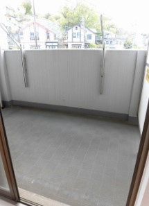 川崎市麻生区王禅寺西７丁目の賃貸マンションのバルコニー