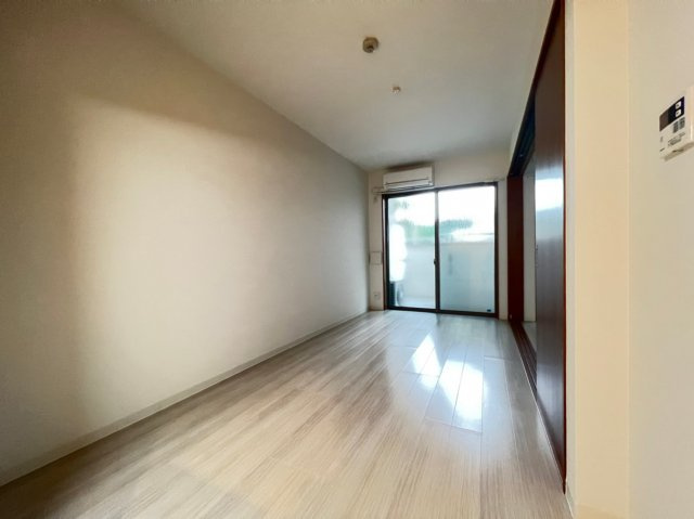 【居間・リビング】 | エルパシオン吹田泉町