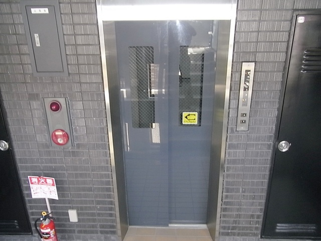 サンコート阪急六甲のその他共用部分|エレベーター