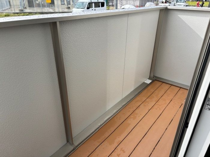 アベリアのバルコニー|お洗濯にも便利なバルコニー付き