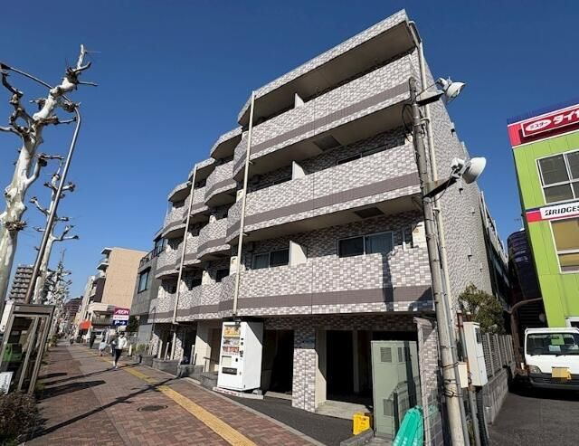 ディアレイシャス成増の外観