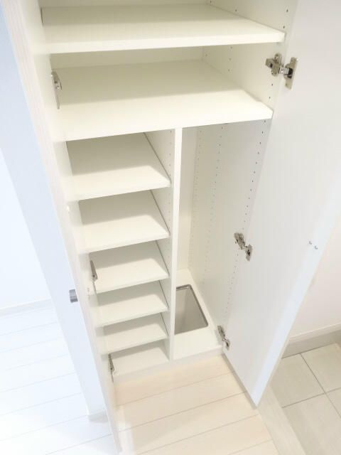ディアレイシャス成増の玄関