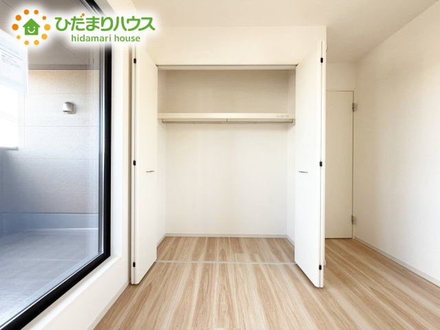 【収納】 | 水戸市住吉町4期　新築戸建　4号棟 | バルコニーに面しているので干したフワフワのお洗濯物はそのままお部屋にすっきり収納♪