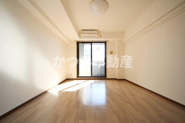 【居間・リビング】 | アンシャンテ朝霞 | 他号室参考写真