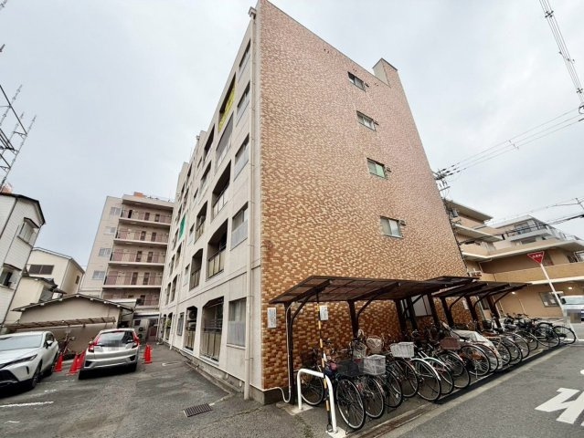 あびこターミナルハイツの外観|◆周辺にはスーパーや薬局など、商業施設がそろっていますよ！とても住みやすい環境です◆