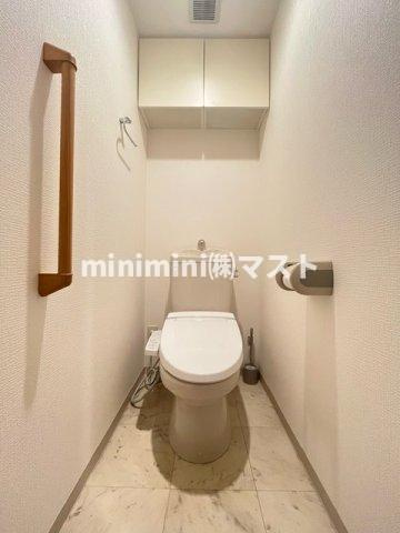 ロイヤルパークスなんばのトイレ|別部屋参考写真