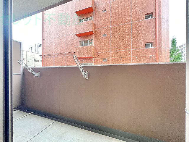 セレブレイト葵のバルコニー
