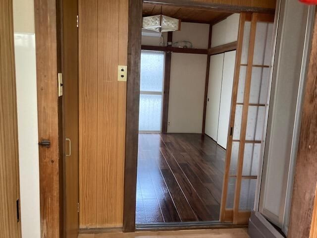 紅荘の玄関