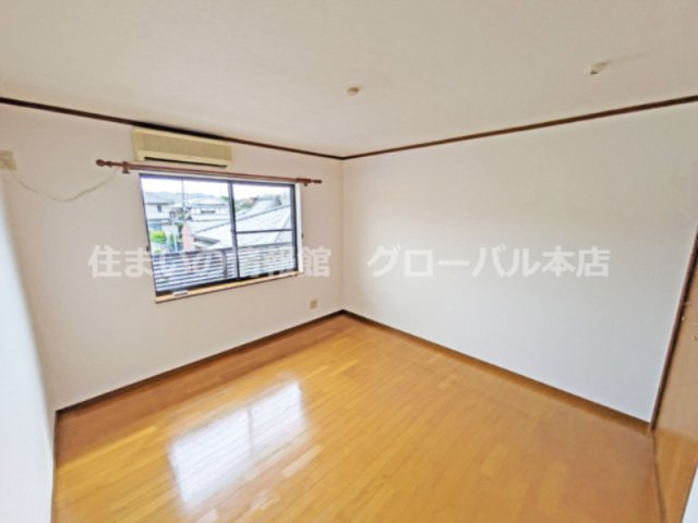 京都市東山区泉涌寺門前町住宅の洋室