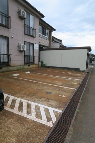 Ｍ＆Ｋの駐車場