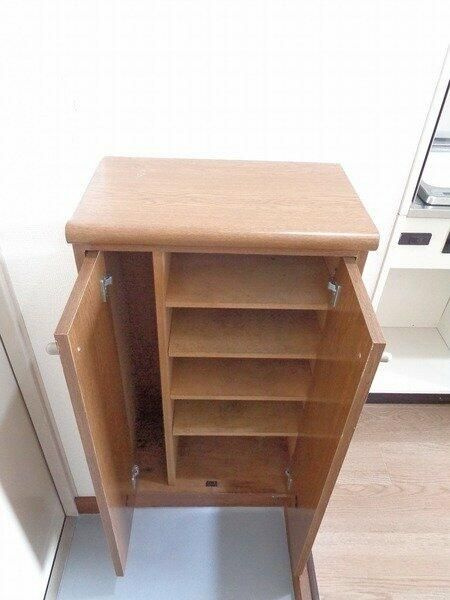 横浜市西区久保町の賃貸マンションの収納