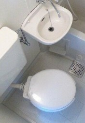 ロワレール横浜西壱番館のトイレ