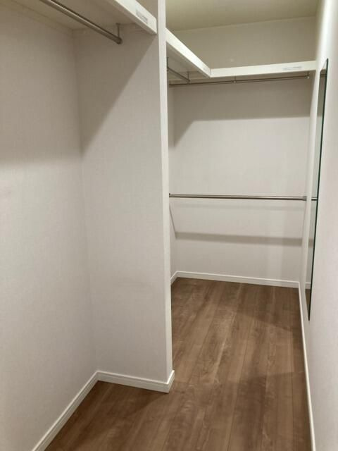 鈴木町一丁目貸家の収納