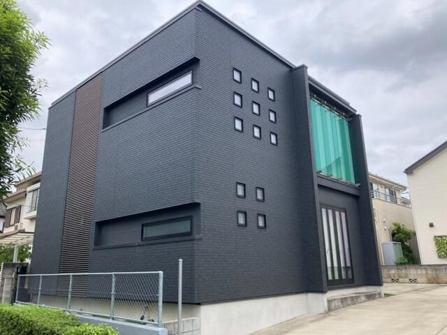 鈴木町一丁目貸家の外観