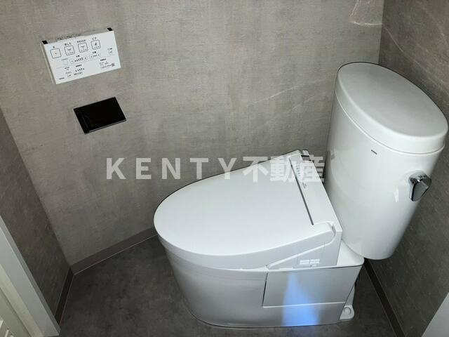 【トイレ】 | スクエア千鳥町 | シンプルで使いやすいトイレです