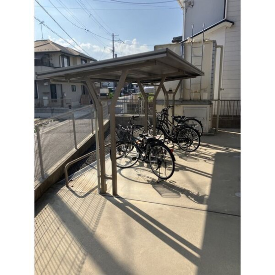 【その他共用部分】 | EuphoriaII | 駐輪場を備えています