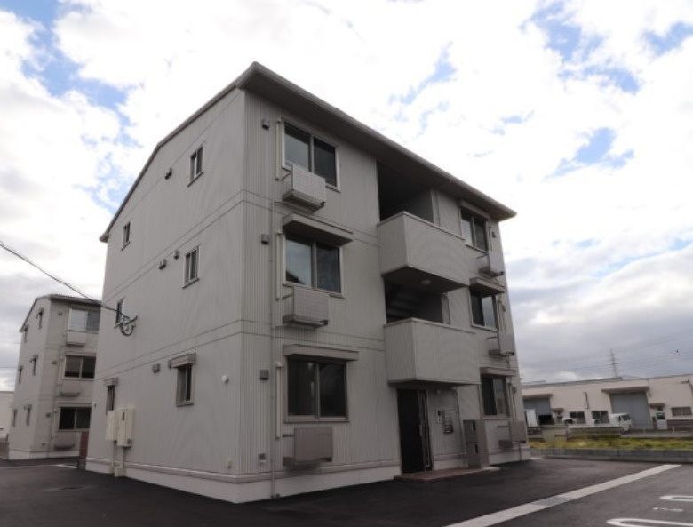 オッツ梅満Ⅱ　B棟の外観|外観もきれいです