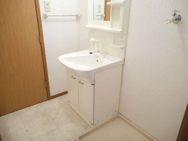 ローズシャトル　Ａの洗面所