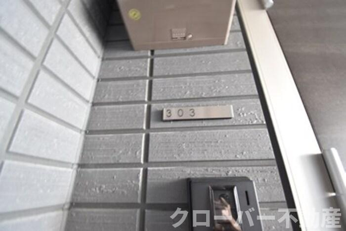 アルチェヴィータの玄関|玄関