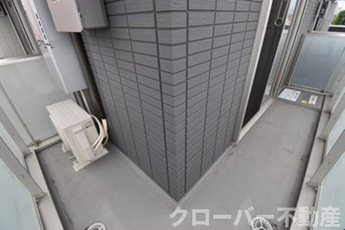 アルチェヴィータのバルコニー|バルコニー