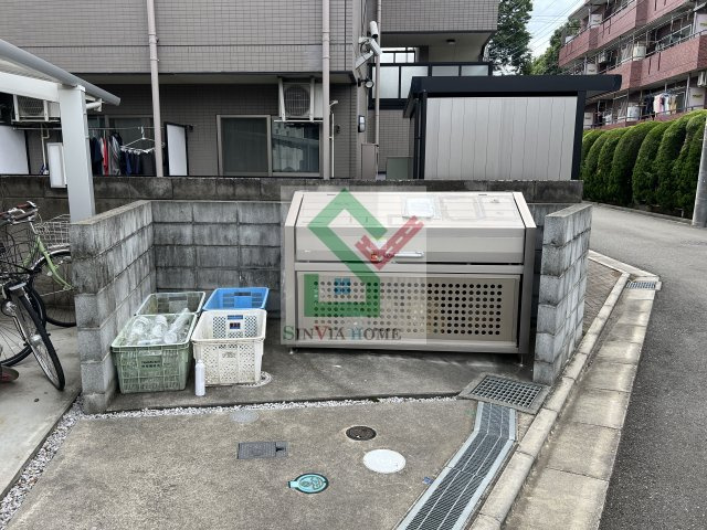 デュラカーサウーノのその他