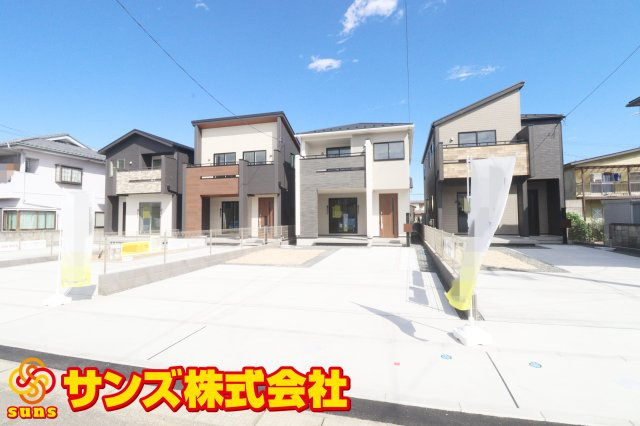 郡山市昭和2丁目　　　3号棟　　　小原田小学校、小原田中学区の外観|南東側から見た駐車場を含む外観♪