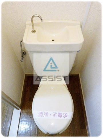 クヒオハイツのトイレ