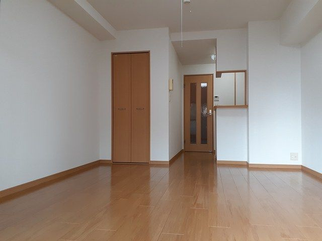 アルモニ－の内装