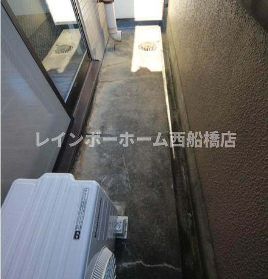 アミューズFハウスのバルコニー
