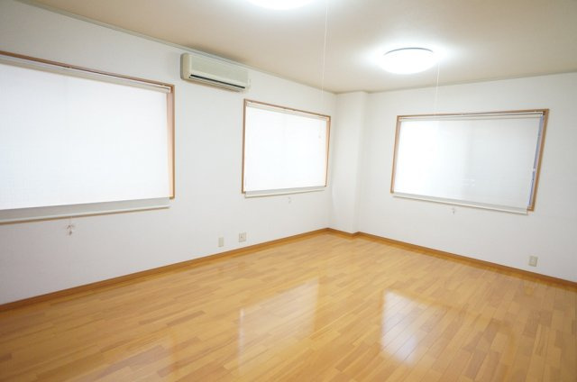 【寝室】 | コーポラス辰巳