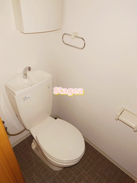 コンフォールのトイレ