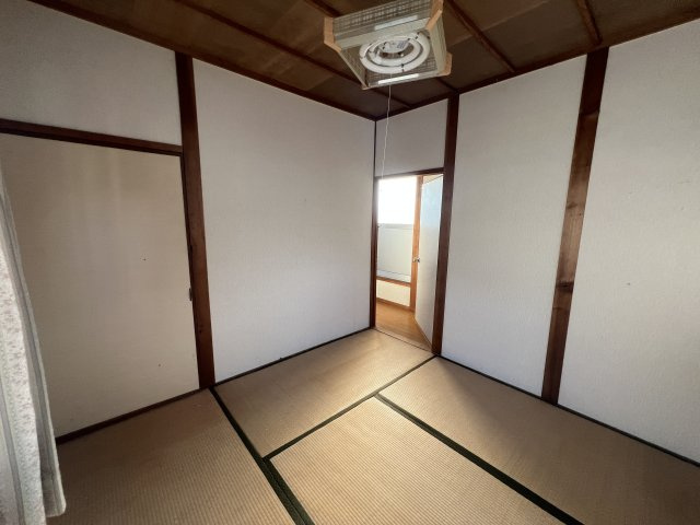 津山市沼　中古住宅　4DKの和室|２階和室