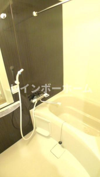 アモンディエの浴室