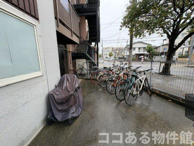 セルブ板宿 の駐車場|駐輪場