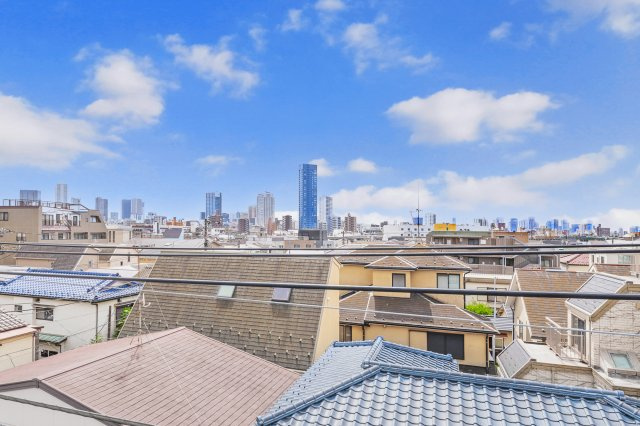 板橋区南町　青空テラス×角地　車庫付ZEH水準住宅　限定1棟の展望