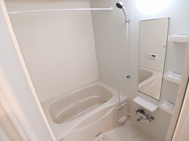 オーロラ要Ｂの浴室|コンパクトで使いやすいお風呂です