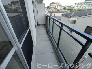 【バルコニー】 | アスモ岡町 | ※同タイプの写真となり、実際のお部屋とは異なる場合があります