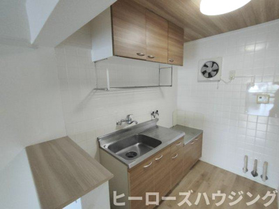 【キッチン】 | アスモ岡町 | ※同タイプの写真となり、実際のお部屋とは異なる場合があります
