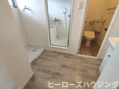 【洗面所】 | アスモ岡町 | ※同タイプの写真となり、実際のお部屋とは異なる場合があります