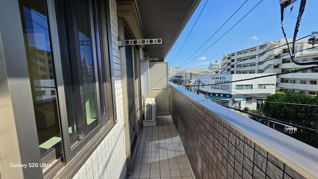 アベニール柏中央のバルコニー