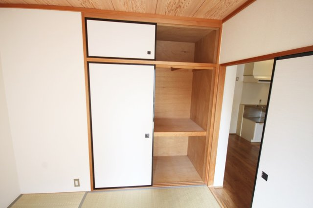 ソニア山本の収納