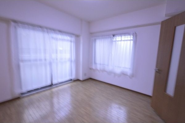 ドリーム川名の内装
